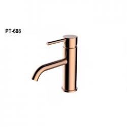 Single Handle Bathroom Sink Faucet in Gold